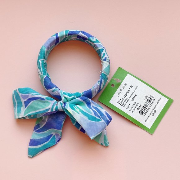 New Lilly Pulitzer Bangle Bracelet Fabric Wrapped Bennet Blue Celestial Seas NWT - Picture 2 of 2